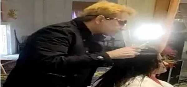 बालों में थूंकने मामले पर जावेद हबीब माफी मांगते हुए बोले : थूका नहीं, बल्कि एक्टिंग थी